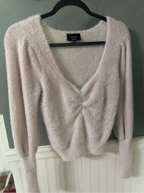 Vici Plush V-Neck Sweater in White Cream Medium.
